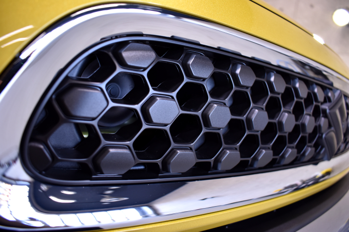 XB9